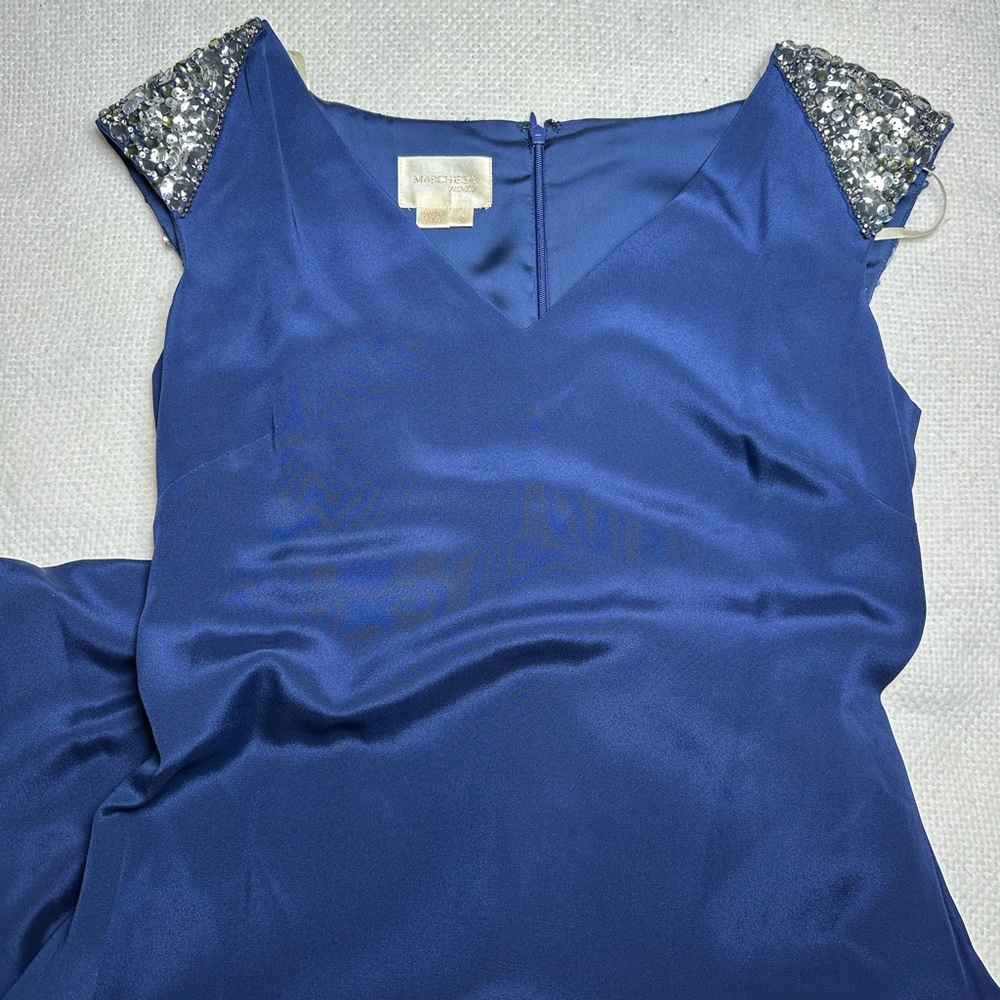 Marchesa Notte Blue Silk Evening Gown Beaded Shoulders V Neck Sleeveless 10 - Picture 5 of 13